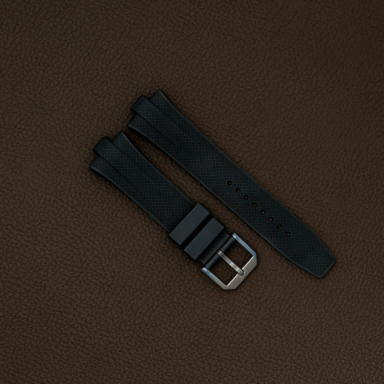 Tsuyosa rubberstrap - Black