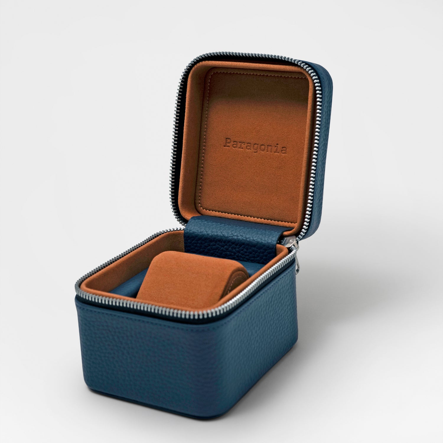Zip Case 1 - Dark Blue/Camel