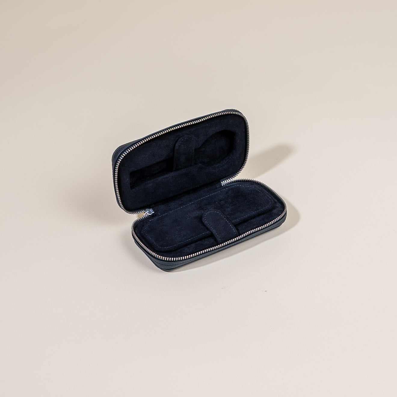 Slim Traveler 2 – Preto