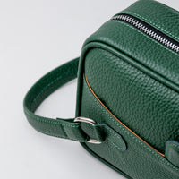 Paragonia Necessaire - Green/Camel