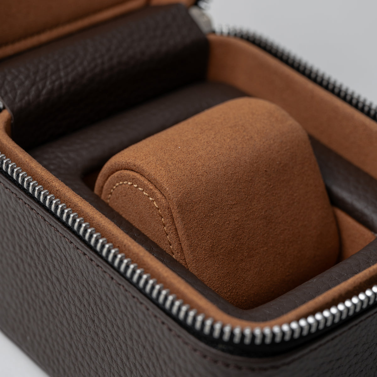 Zipcase 1 - Brown/Camel