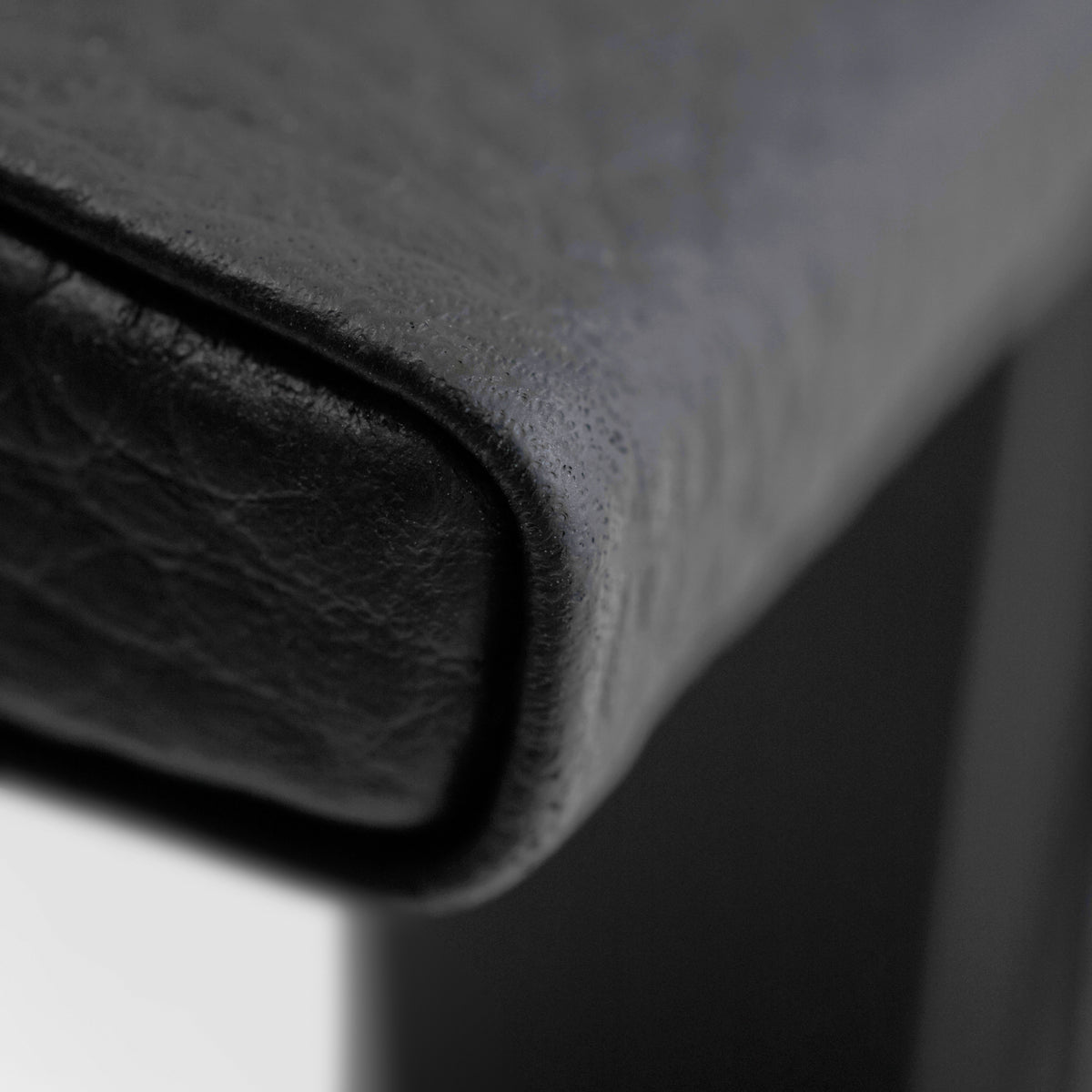 Gullwing Watch Stand - Black/Black